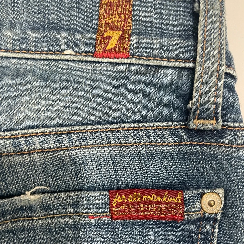 7 For All Mankind Distressed Blue Cropped Jeans - Picture 3 of 8